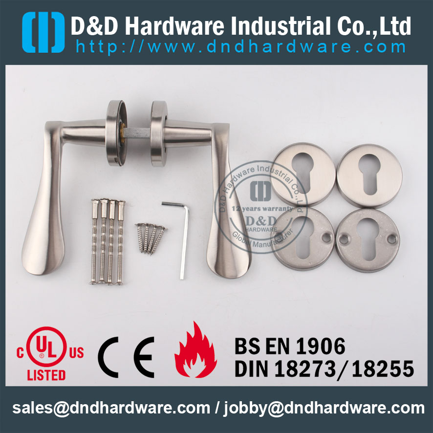 D&D Hardware-Door Ironmongery solid handle DDSH012
