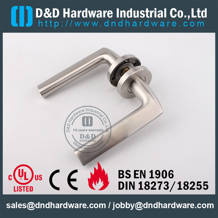 316 Grade L Shape Solid Lever Door Handle for Front Steel Doors-DDSH016