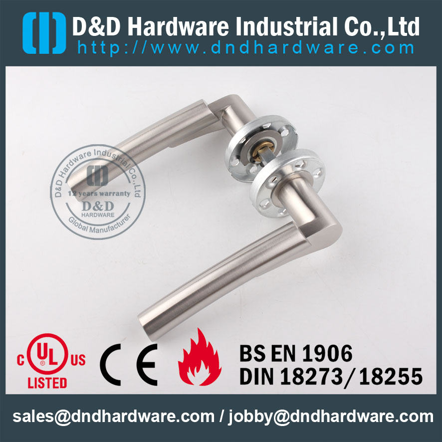 D&D Hardware-Cast Solid Door lever handle with CE DDSH017