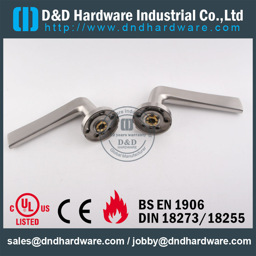 D&D Hardware-CE Standard solid Door handle DDSH022