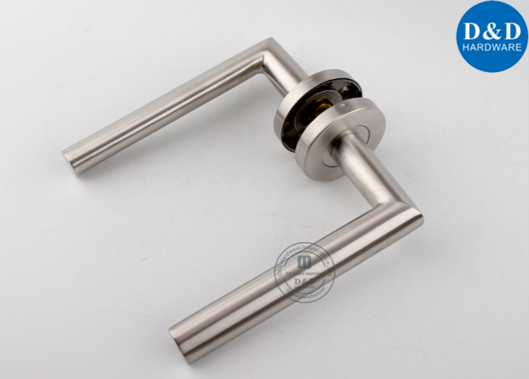 Stainless Steel 316 Modern Hollow Lever Handle-D&D Hardware