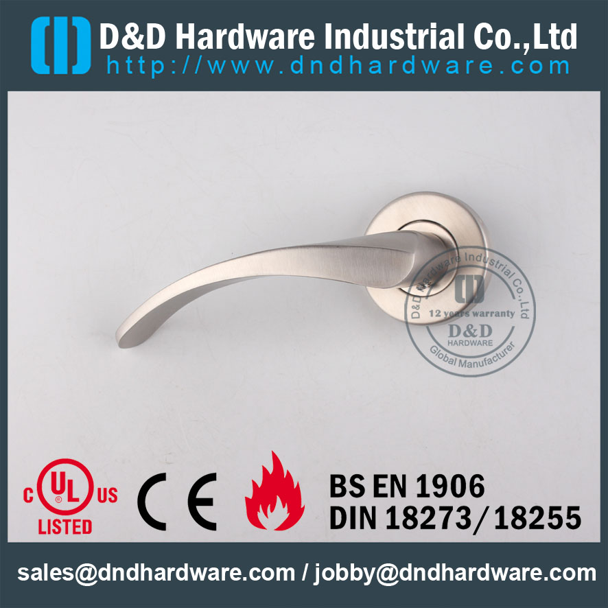 D&D Hardware-Stinaless Steel Solid Door lever handle DDSH013