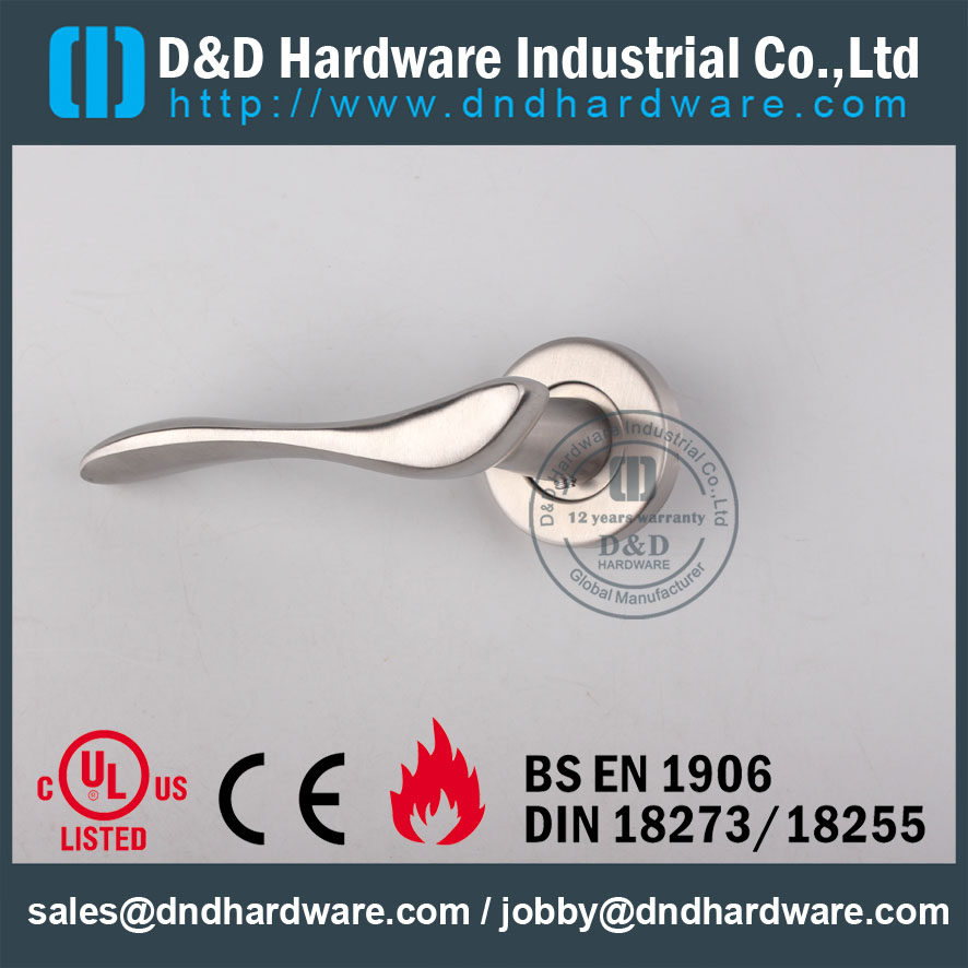 D&D Hardware-Door Fitting SSS Solid Door handle DDSH014