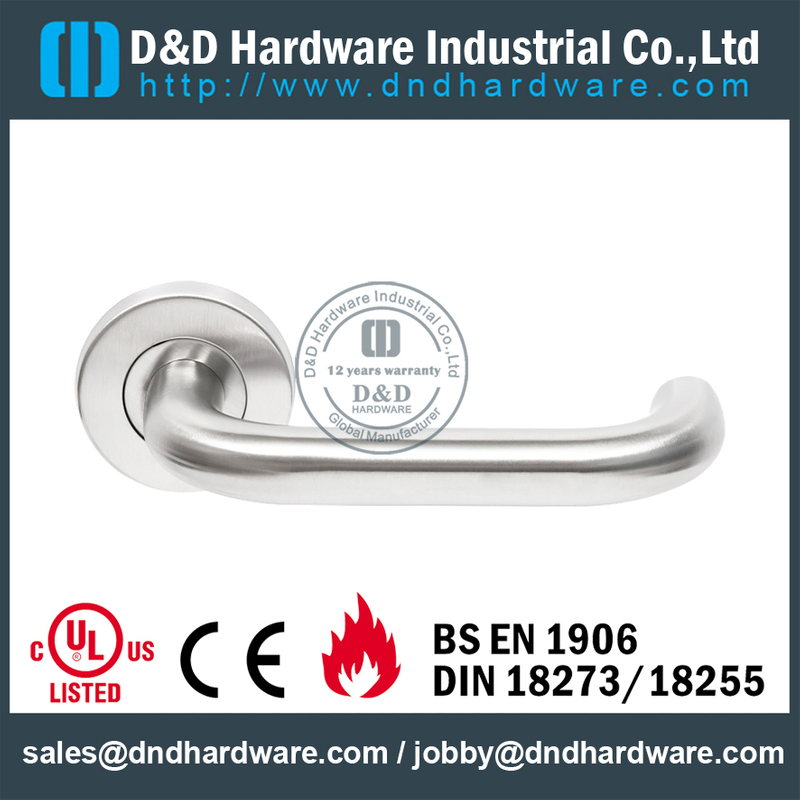 New Design Stainless Steel Lever Handle with Support Lugs