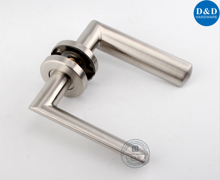 Cast Solid Lever Handle-D&D Hardware