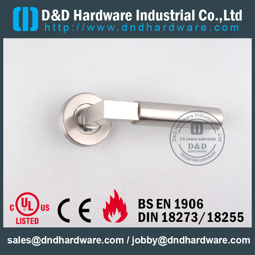 D&D Hardware-Stainless Steel Europe lever handle DDTH023