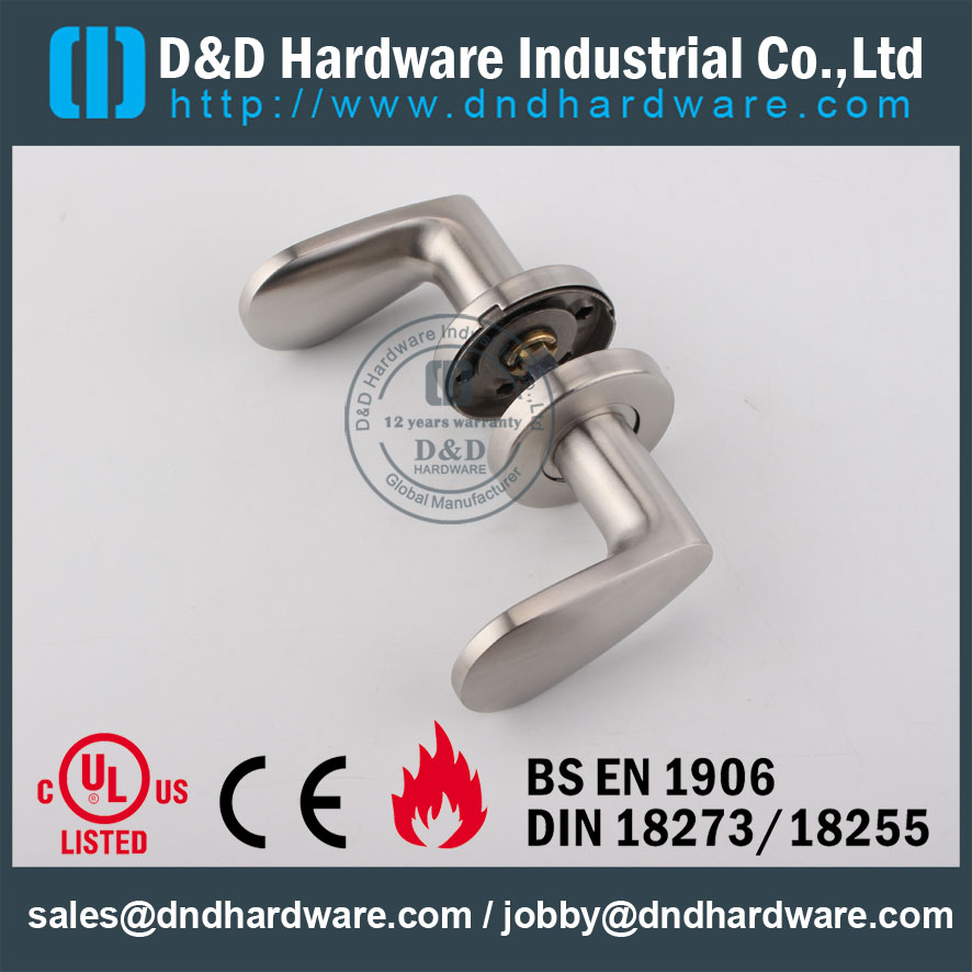 D&D Hardware-Small cast solid Door lock handle DDSH038