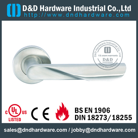 SS304 modern design solid lever handle for Wooden Door- DDSH066 
