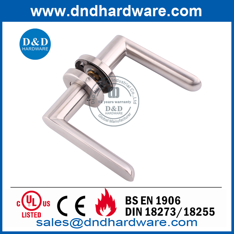 Stainless Steel Solid Lever Commercial Door Handle on Rose-DDSH009