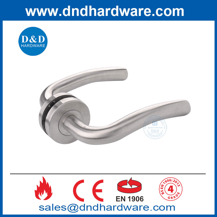 CE door handle