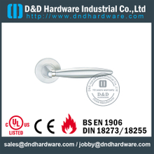 Grade 316 Modern Chrome Lever Front Door Handle for Entrance Doors with Satin-DDSH033