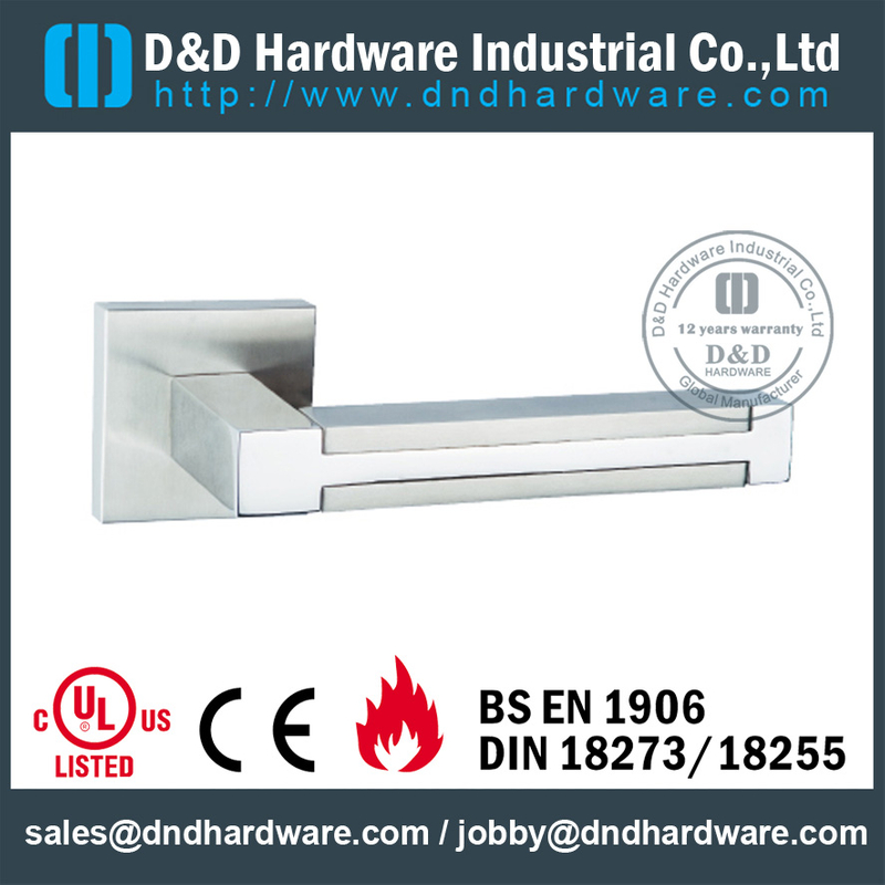 Antirust modern square tubular solid lever handle with square rose for Bath Door- DDSH176