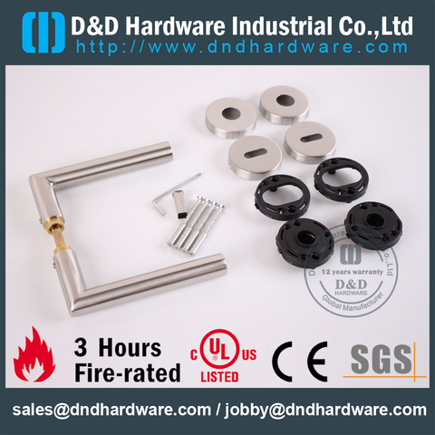 Plastic Base SS304 Door Handle for Restroom Door-DDPL003