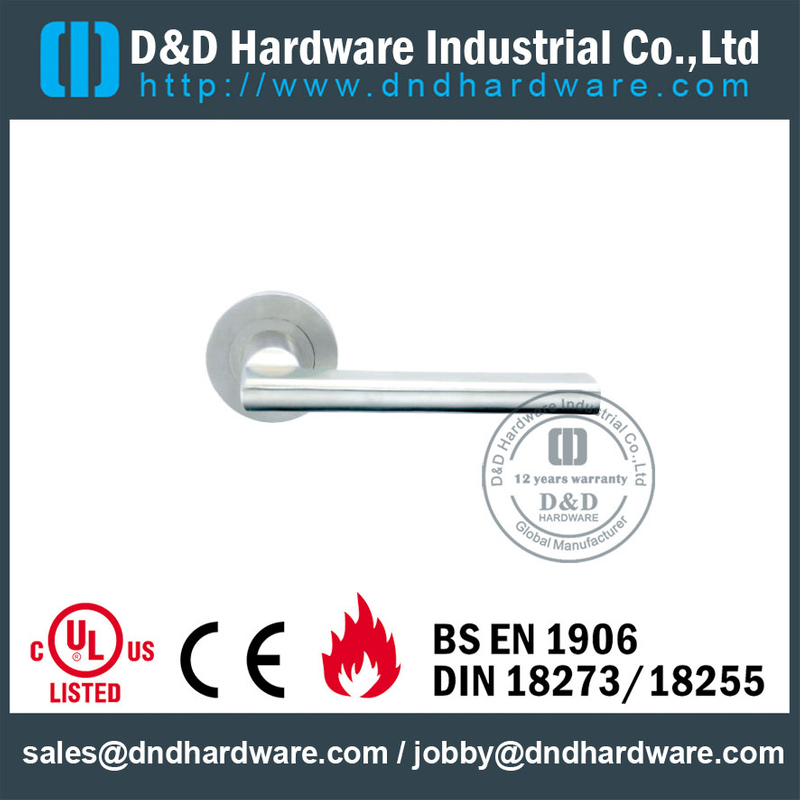 Grade 316 Hot Sell Designer Lever Door Handle on Rose for Commercial Metal Door -DDTH035