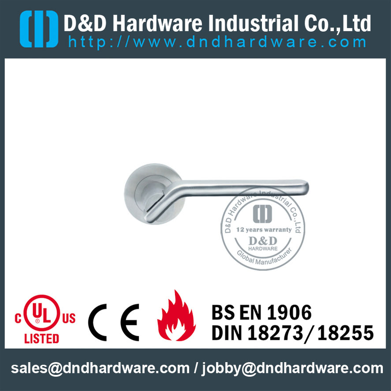 Grade 304 Antirust Solid Casting Lever Handle for Entry Steel Doors -DDSH040
