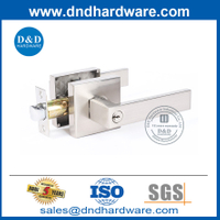 Square Type Bedroom Door Handle with Lock in Zinc Alloy-DDLK075