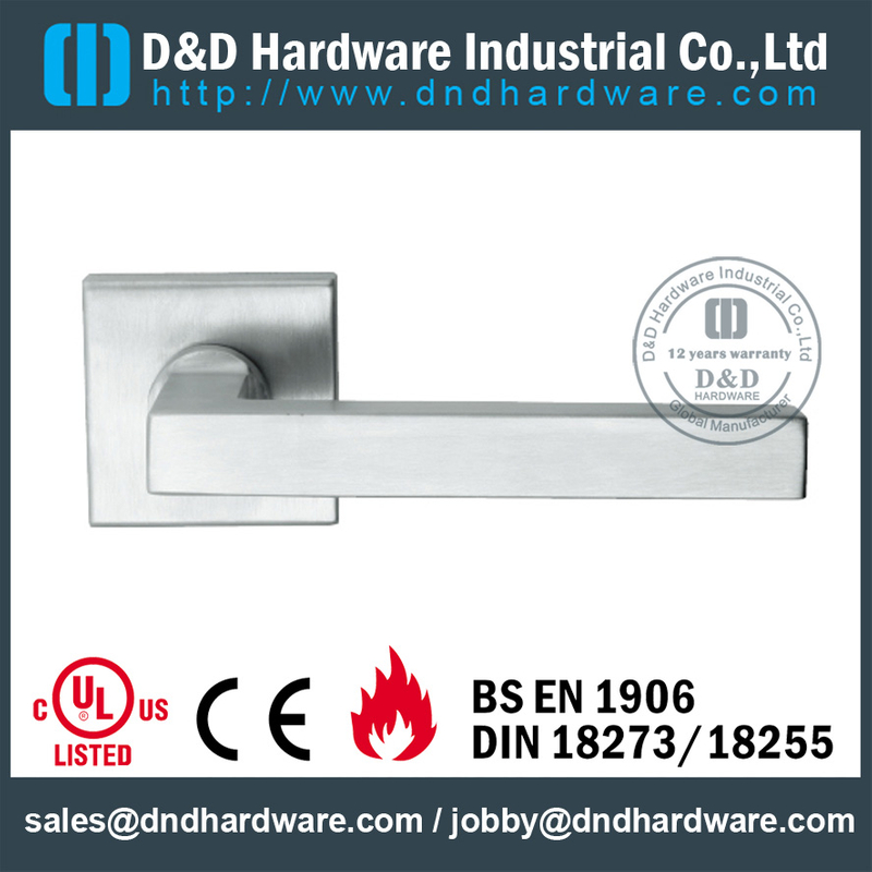 Antirust solid square door handle with square rose for Office Door- DDSH179
